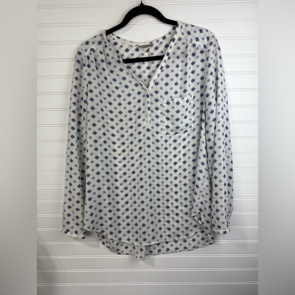 Pleione women’s white and blue printed long sleeve business casual blouse Size M